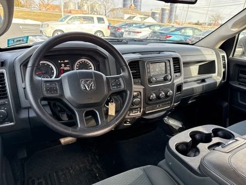 Used 2015 RAM 1500 Express image 12