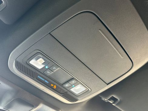 Used 2023 Ford F150 XLT image 23