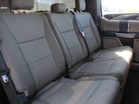 Used 2020 Ford F250 XLT w/ FX4 Off-Road Package AWD/4WD image 17