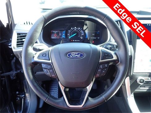 Used 2024 Ford Edge SEL image 24