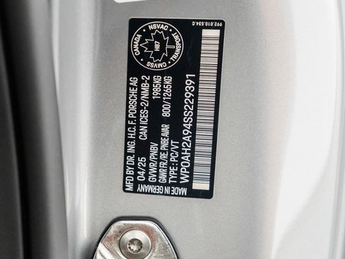 Used 2025 Porsche 911 Carrera S w/ Premium Package image 53