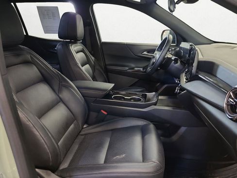 Used 2025 Chevrolet Equinox LT image 15