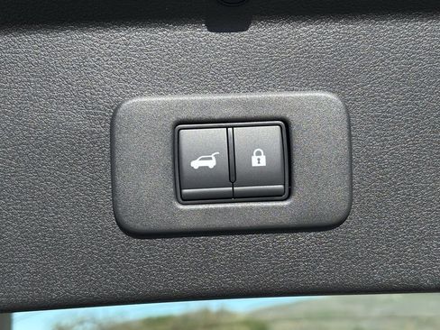 New 2026 Nissan Leaf Platinum+ image 25