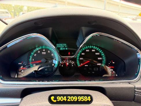 Used 2017 Chevrolet Traverse LT w/ Style and Technology Package FWD image 40