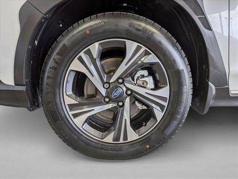 Used 2024 Subaru Crosstrek 2.0i Premium AWD/4WD image 23