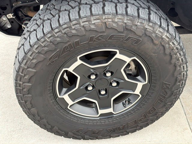 Used 2021 Jeep Gladiator Mojave AWD/4WD image 13