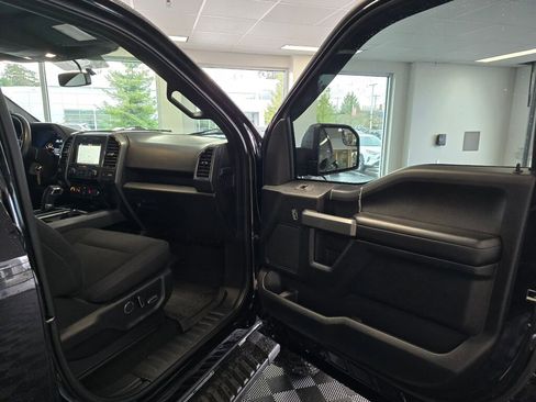 Used 2018 Ford F150 XLT w/ Equipment Group 302A Luxury image 43