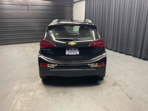 Used 2021 Chevrolet Bolt Premier w/ Infotainment Package image 3