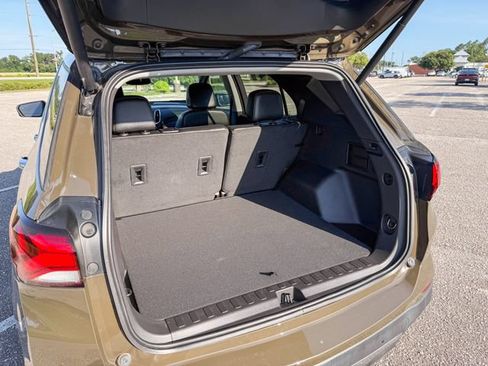 Used 2024 Chevrolet Equinox Premier FWD image 7