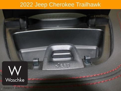 Used 2022 Jeep Cherokee Trailhawk image 31