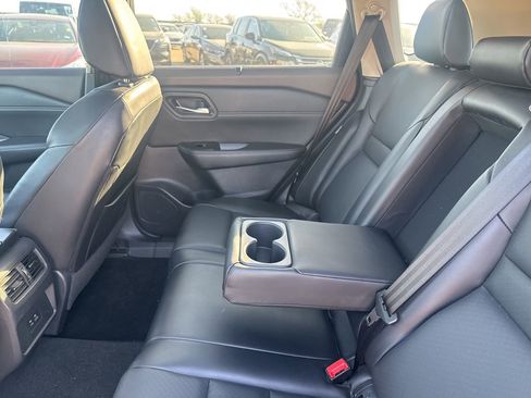 Certified 2023 Nissan Rogue SV w/ SV Premium B Package image 35