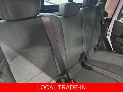 Used 2024 Jeep Gladiator Sport AWD/4WD image 11