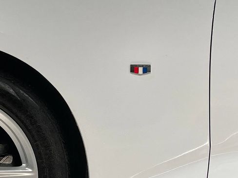 Used 2019 Chevrolet Camaro LT RWD image 14
