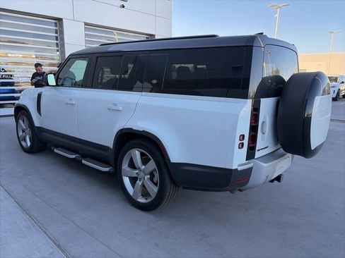 Used 2023 Land Rover Defender 130 S image 2