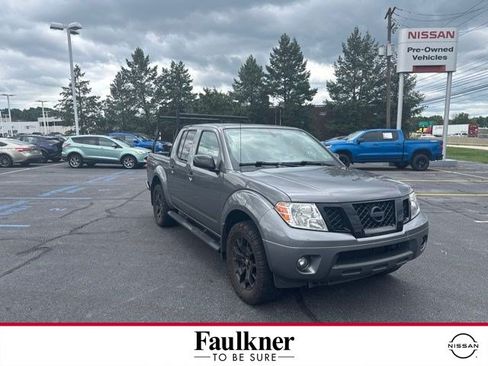 Used 2020 Nissan Frontier SV w/ Midnight Edition Floor Mats AWD/4WD image 1