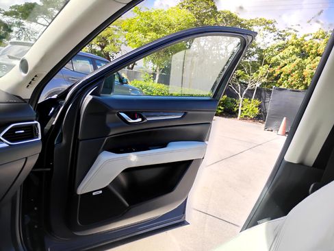 Used 2017 MAZDA CX-5 Grand Select image 23