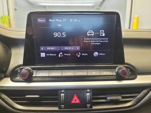 Used 2024 Kia Forte LXS w/ LXS Technology Package FWD image 25