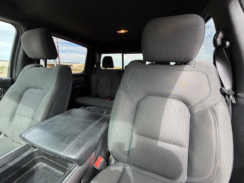 Used 2019 RAM 1500 Big Horn AWD/4WD image 12