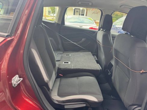 Used 2014 Ford Escape S FWD image 22