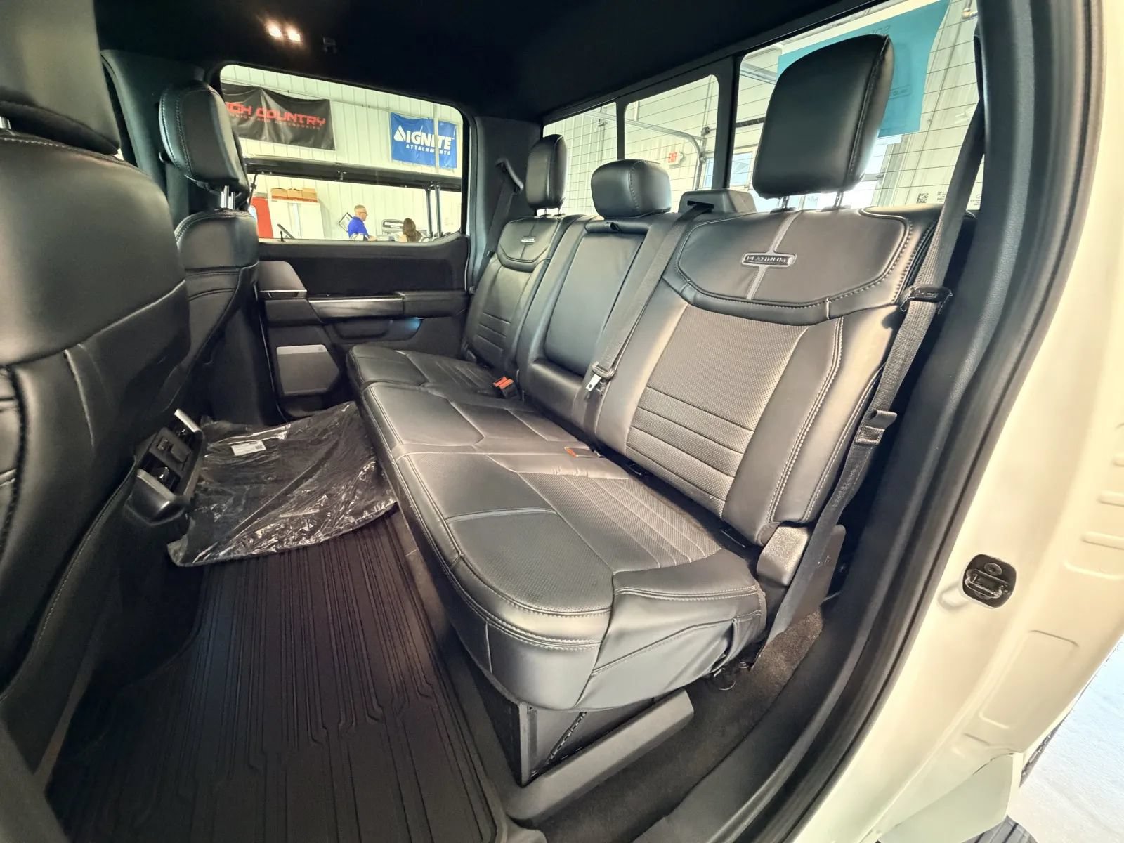 Used 2024 Ford F150 Platinum w/ FX4 Off-Road Package AWD/4WD image 22