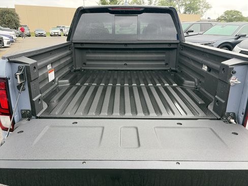 Certified 2026 Honda Ridgeline Black Edition image 12