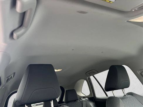 Certified 2025 Toyota RAV4 XLE FWD image 25