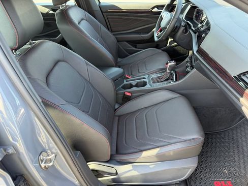 Used 2024 Volkswagen Jetta GLI Autobahn FWD image 15