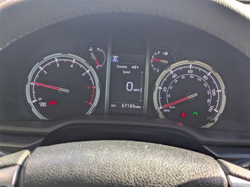 Used 2022 Toyota 4Runner Limited image 35