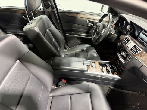Used 2015 Mercedes-Benz E 350 4MATIC Sedan image 34