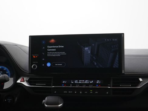Certified 2026 Toyota Sienna XLE Woodland Edition AWD/4WD image 16