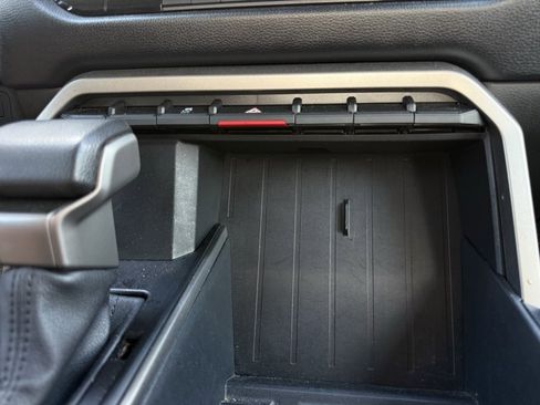 Used 2022 Toyota Tundra SR5 image 19