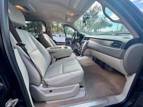 Used 2007 Chevrolet Tahoe LS RWD image 11