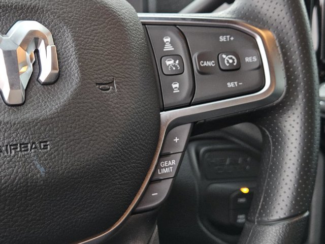 New 2026 RAM 2500 Tradesman AWD/4WD image 19
