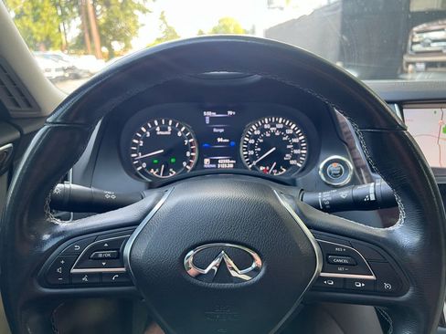 Used 2019 INFINITI Q50 Luxe w/ Essential Package (3.0T Luxe) AWD/4WD image 36
