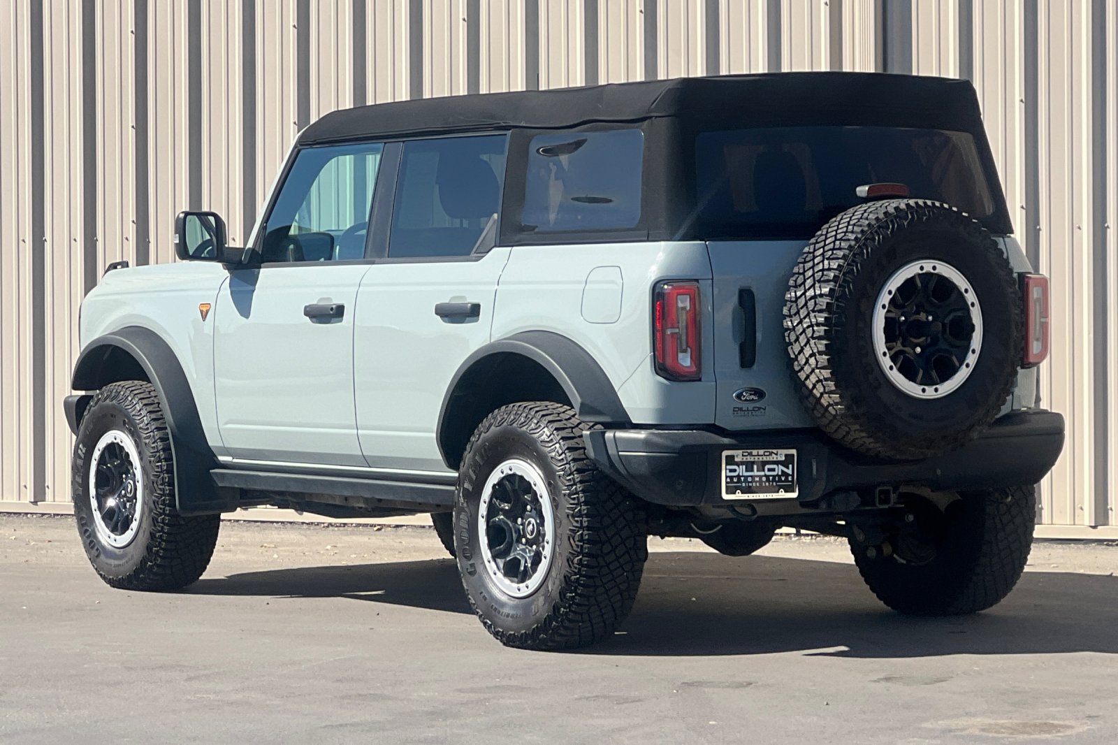 Used 2023 Ford Bronco Badlands AWD/4WD image 9