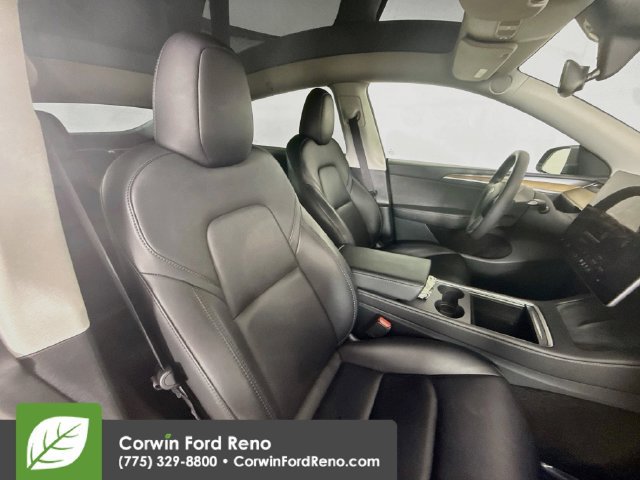 Used 2023 Tesla Model Y AWD image 29