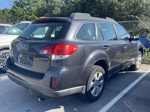 Used 2012 Subaru Outback 2.5i w/ Alloy Wheel Pkg AWD/4WD image 6