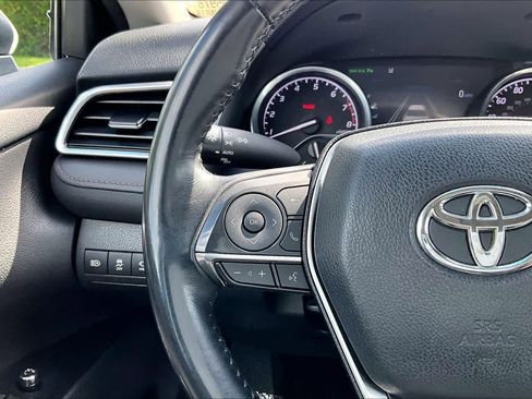 Used 2018 Toyota Camry XLE w/ Driver Assist Package FWD image 24