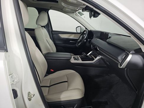 Used 2024 MAZDA CX-90 Plug-In Hybrid w/ Preferred image 11