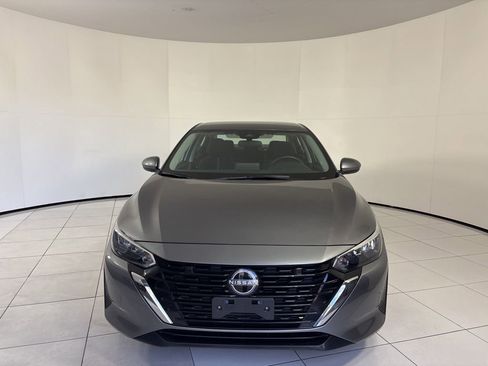 Used 2024 Nissan Sentra SV image 8