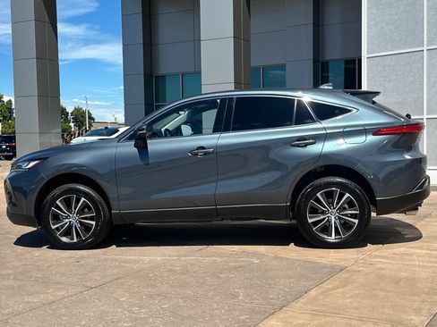 Certified 2024 Toyota Venza LE AWD/4WD image 8