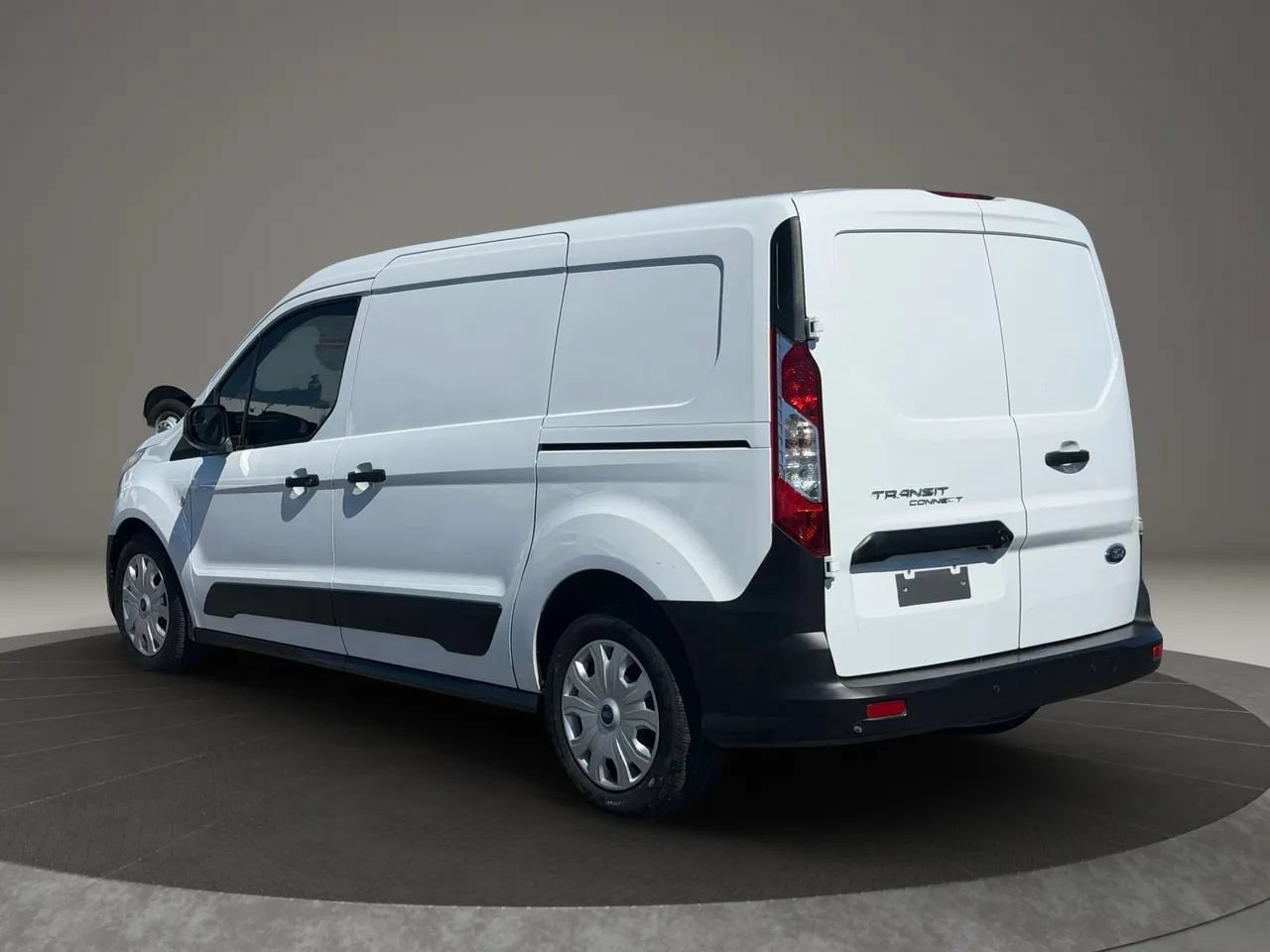 Used 2022 Ford Transit Connect XL FWD image 4