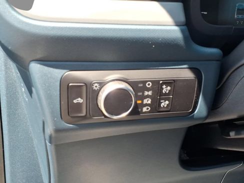 New 2026 Ford Maverick XL AWD/4WD image 18