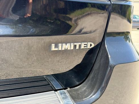 Used 2019 Jeep Grand Cherokee Limited AWD/4WD image 45