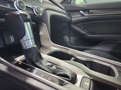 Used 2018 Honda Accord EX-L image 14