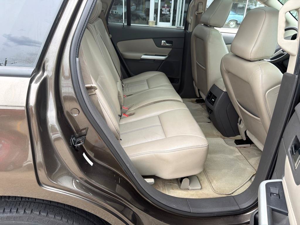 Used 2011 Ford Edge SEL w/ 202A Rapid Spec Order Code FWD image 10