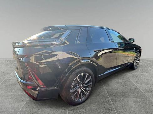 New 2026 Cadillac Lyriq Sport RWD image 5