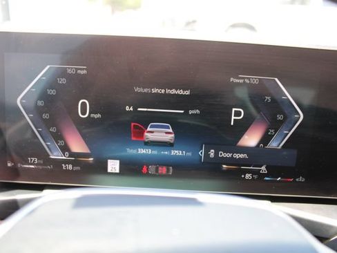 Used 2025 BMW 330i Sedan RWD image 19