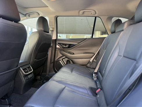 Used 2022 Subaru Outback Limited XT image 7