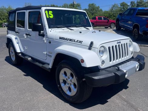 Used 2015 Jeep Wrangler Unlimited Sahara w/ Connectivity Group AWD/4WD image 1